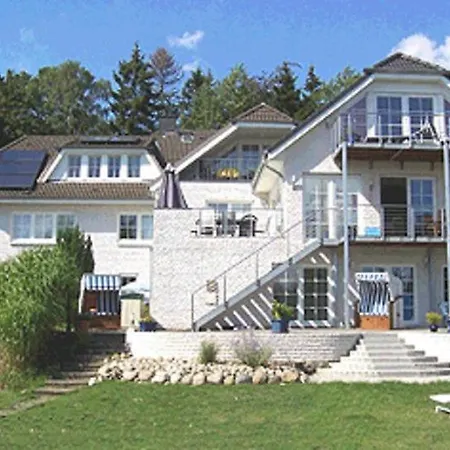 Gaestehaus Vogelsang * Sierksdorf